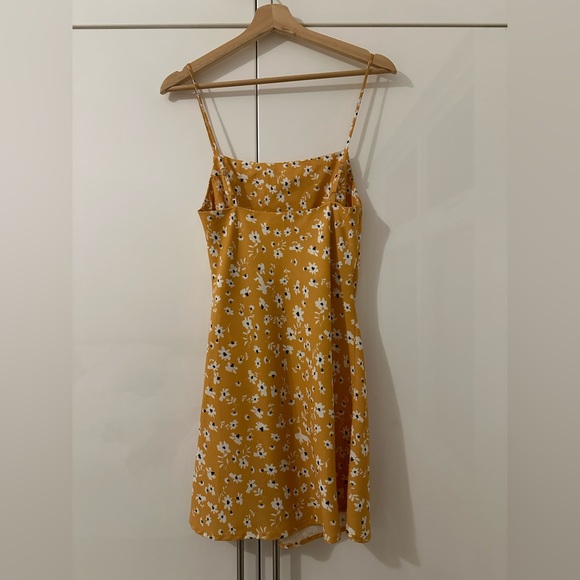 NWOT Princess Polly Dawson Slip Mini Dress Floral Daisies Yellow Size 2 - Picture 5 of 5